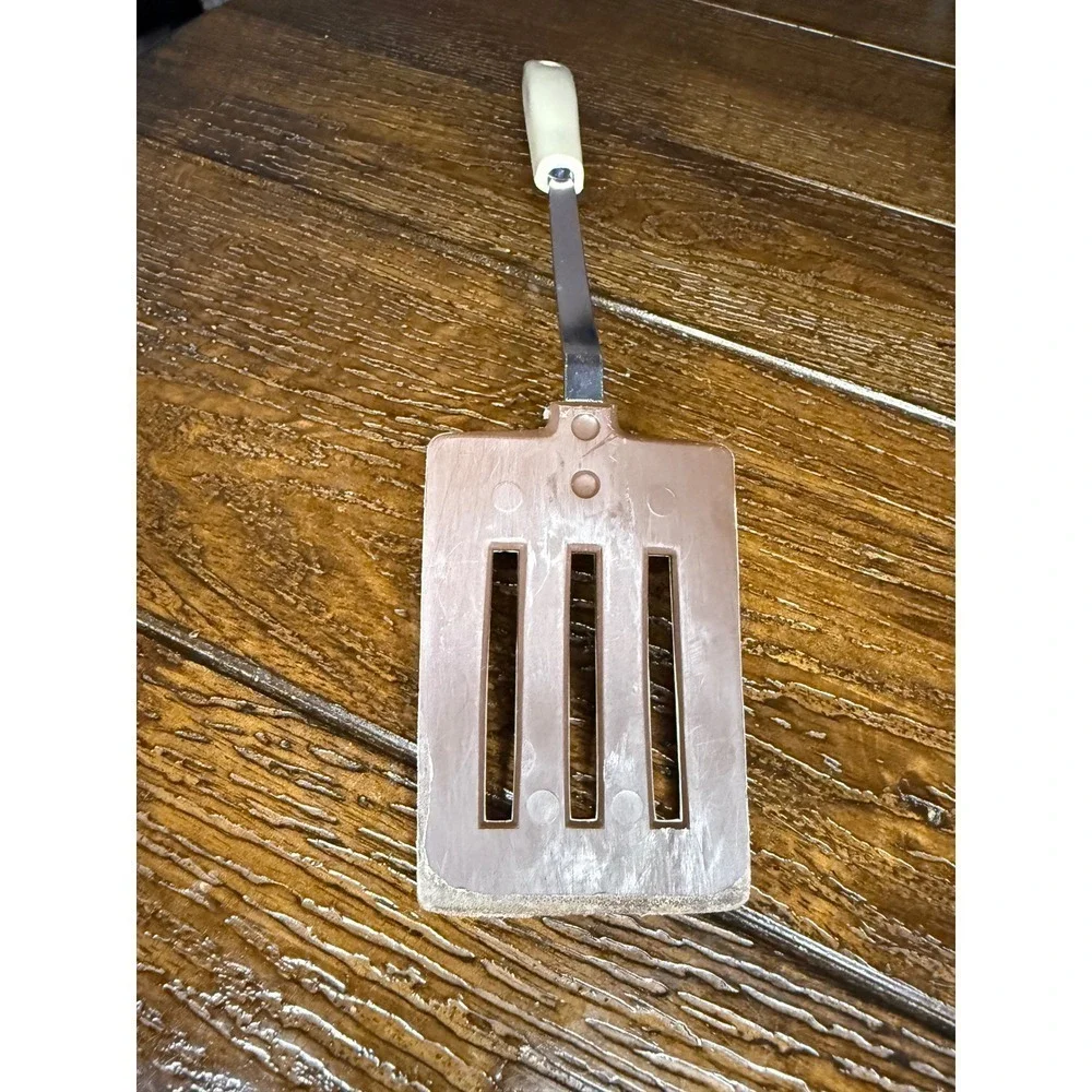 Vintage EKCO USA Slotted Turner Spatula Kitchen Utensil Baking Cooking Tool